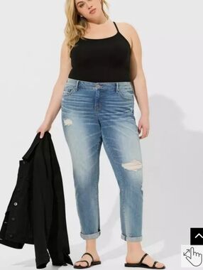 Torrid Boyfriend Straight Mid-Rise Jean